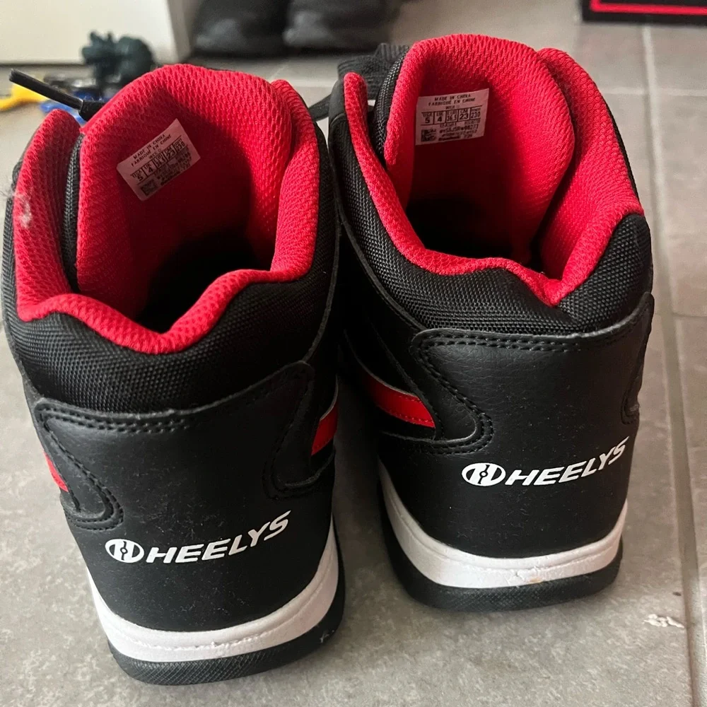 Heelys- Reebok - Picture 2 of 5
